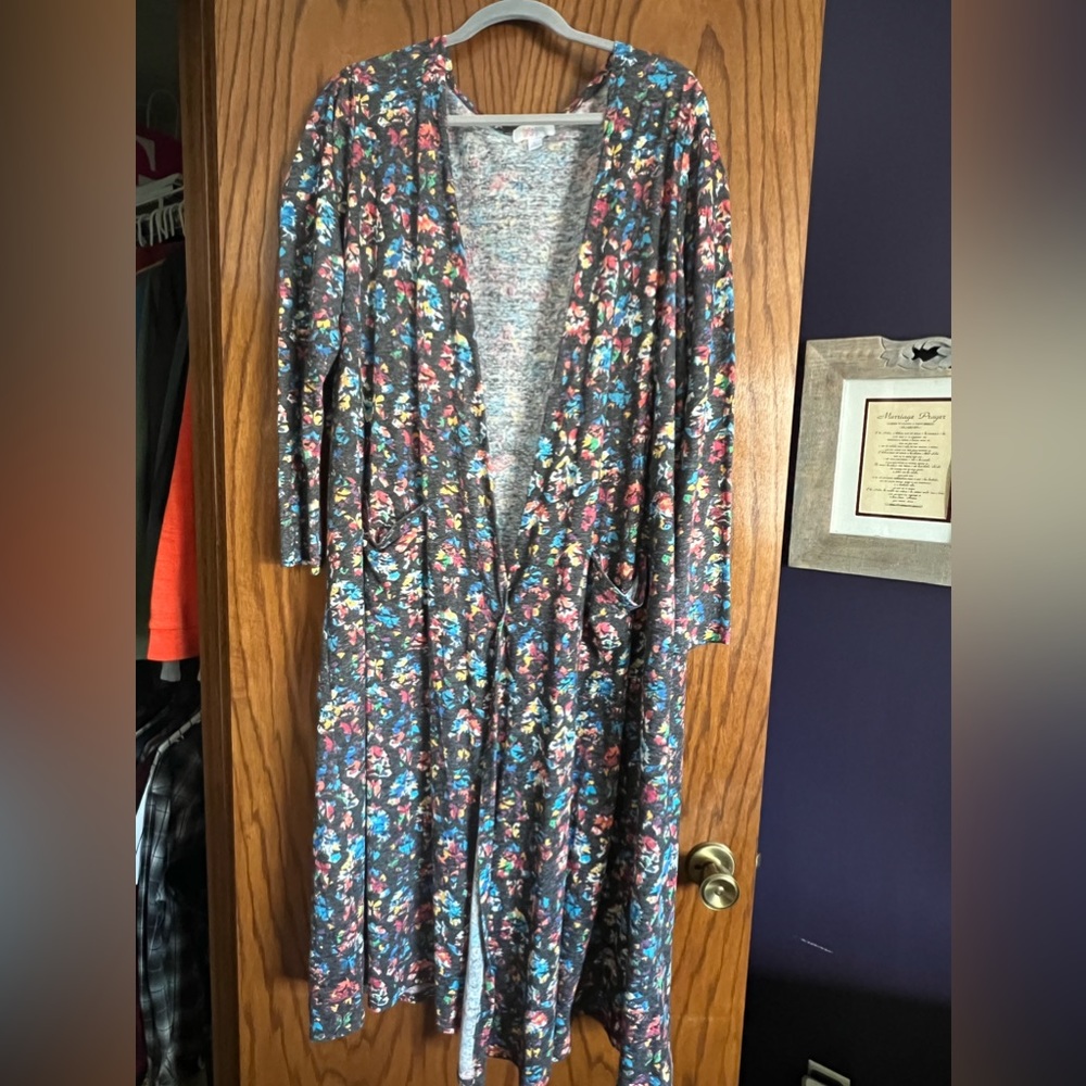 LuLaRoe Sarah Cardigan Size Large